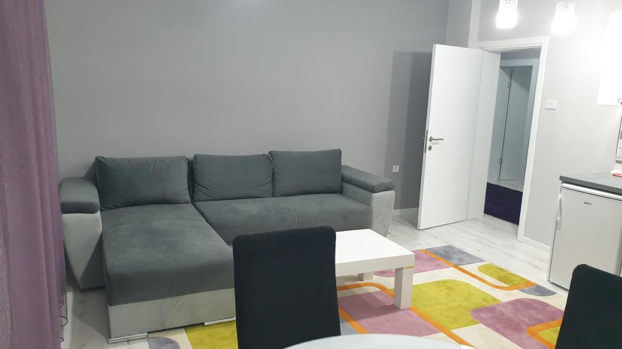 Apartman Sweet Dreams 2 Aparthotel Ni Екстериор снимка