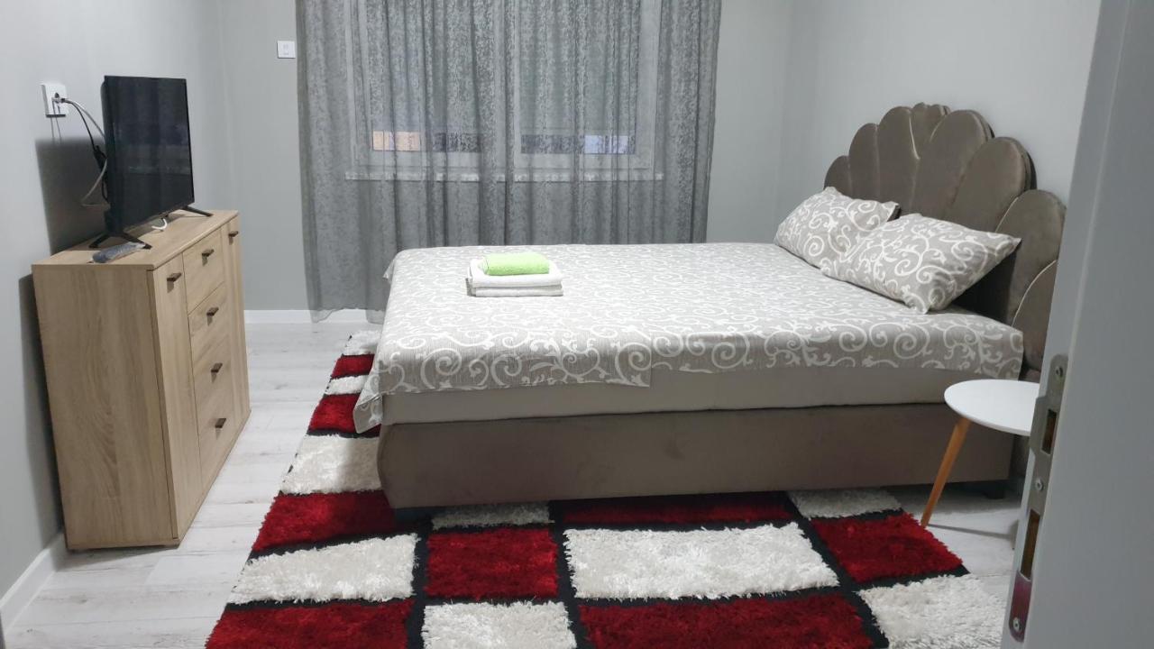 Apartman Sweet Dreams 2 Aparthotel Ni Екстериор снимка