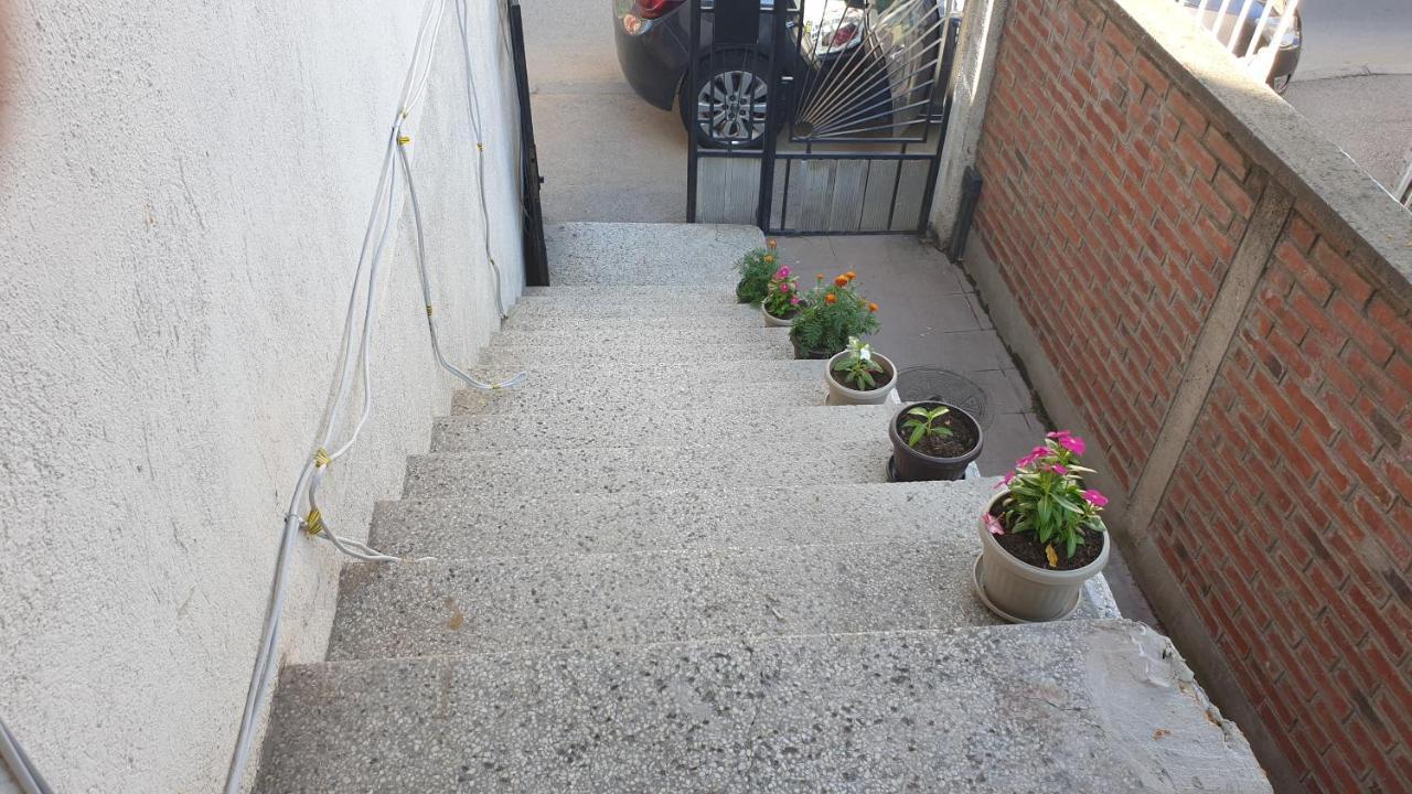 Apartman Sweet Dreams 2 Ni Екстериор снимка